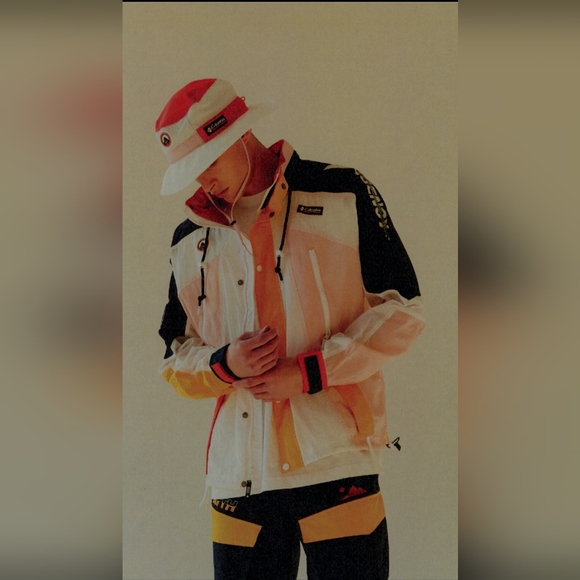 Kith x Columbia Chuting II Jacket Abyss size small - Picture 2 of 8